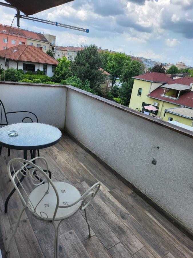 Apartman Buzanova 001 Apartman Zágráb Kültér fotó